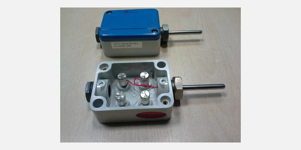Pt1000 probe for ambient temperature measurements